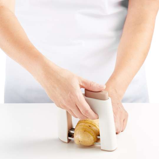 Lekue-Hasselback Cutter 